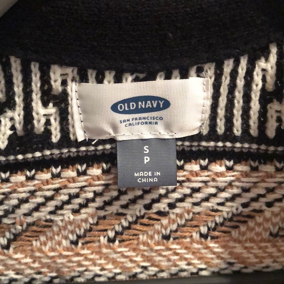 Old Navy Aztec Sweater Cardigan - Picture 2 of 4